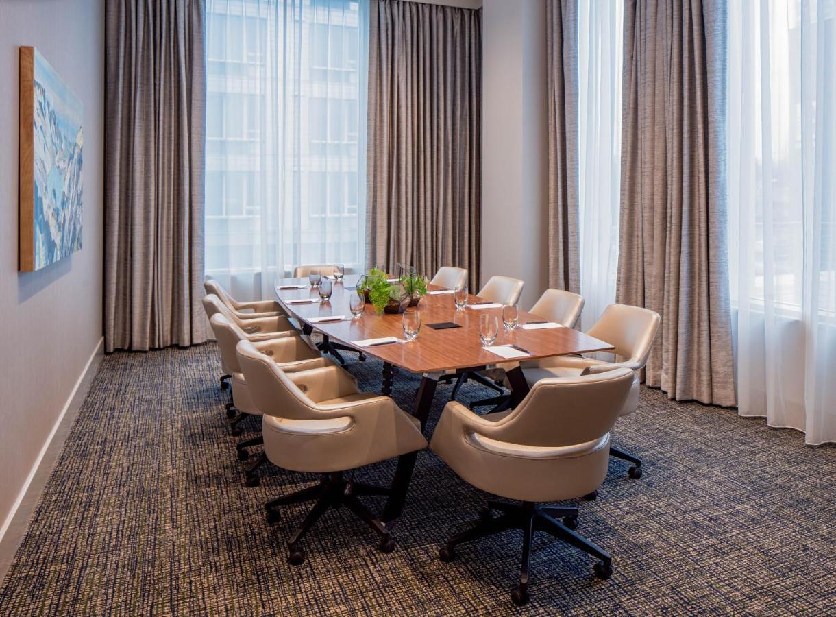Hyatt Regency Portland At The Oregon Convention Center Bagian luar foto