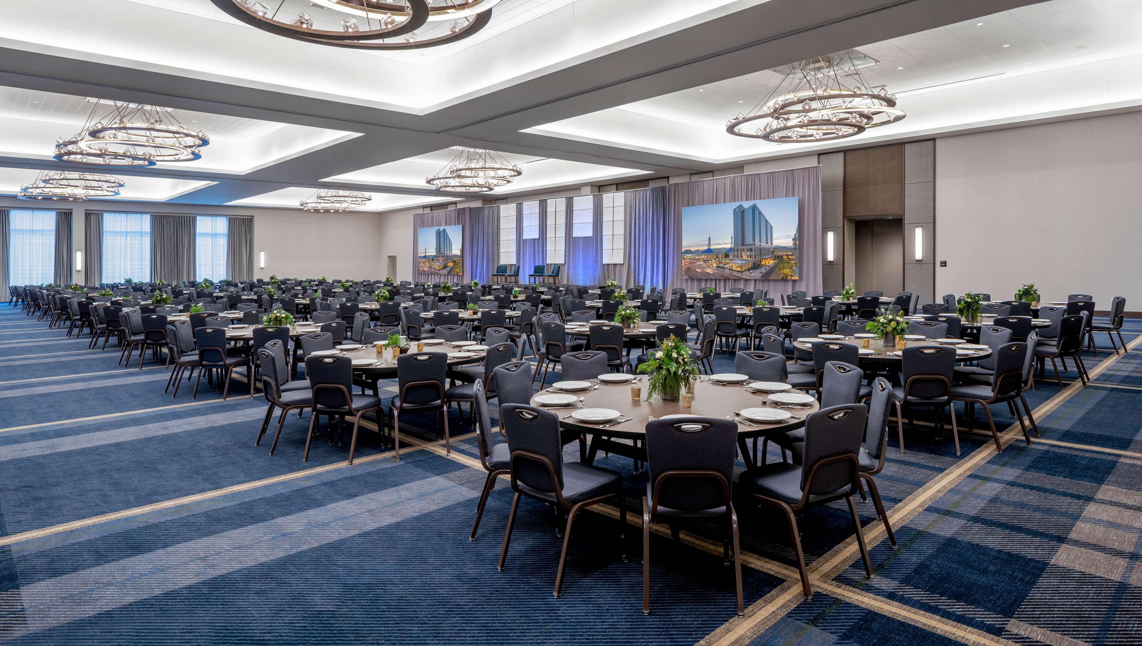 Hyatt Regency Portland At The Oregon Convention Center Bagian luar foto
