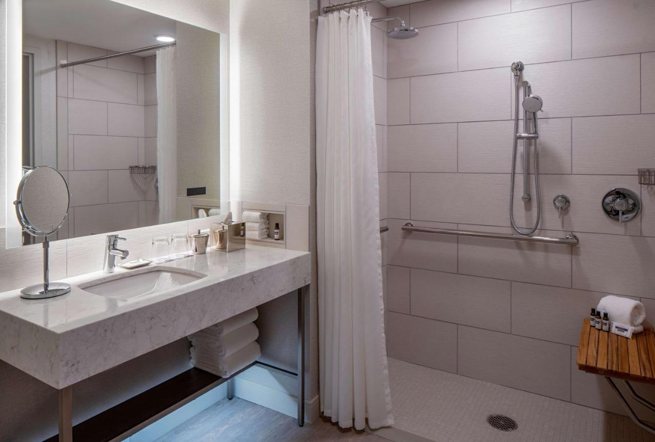 Hyatt Regency Portland At The Oregon Convention Center Bagian luar foto