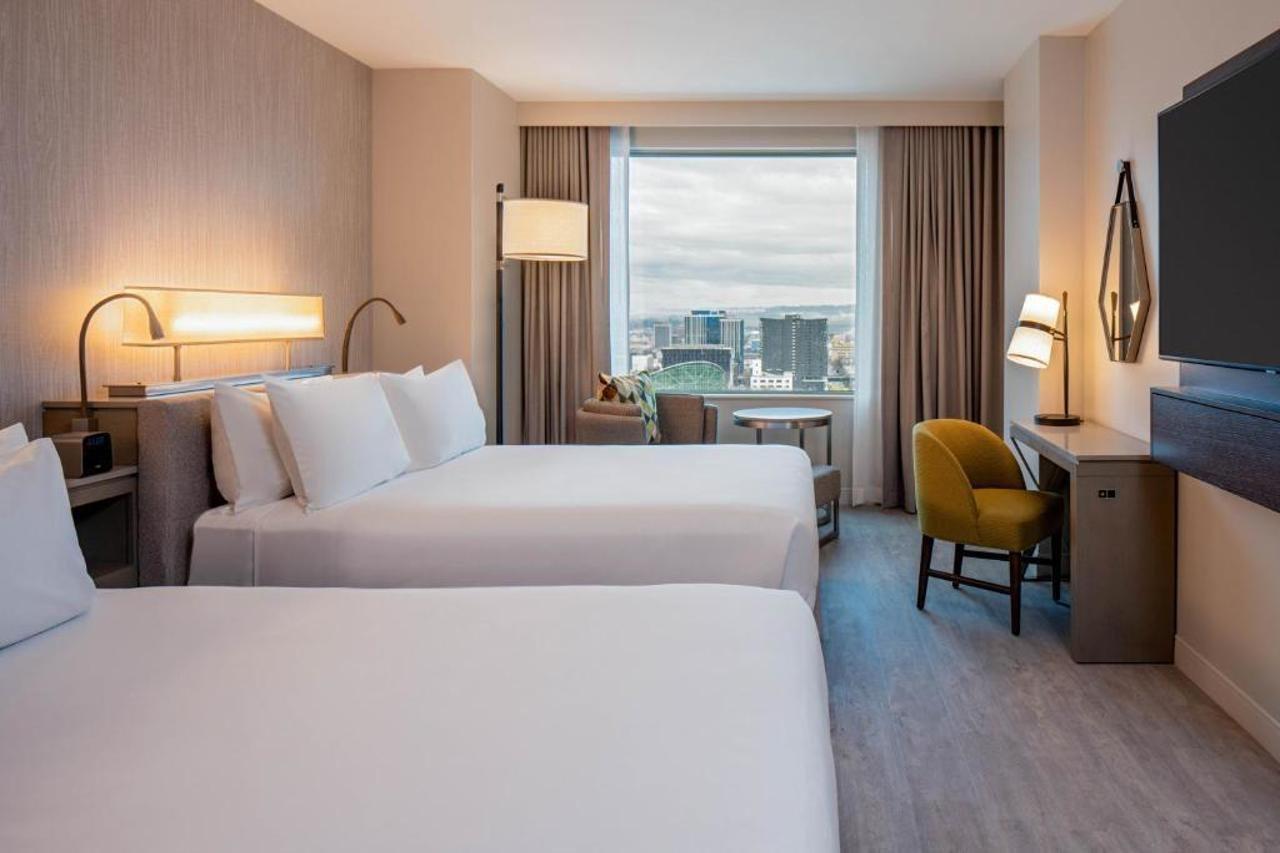 Hyatt Regency Portland At The Oregon Convention Center Bagian luar foto